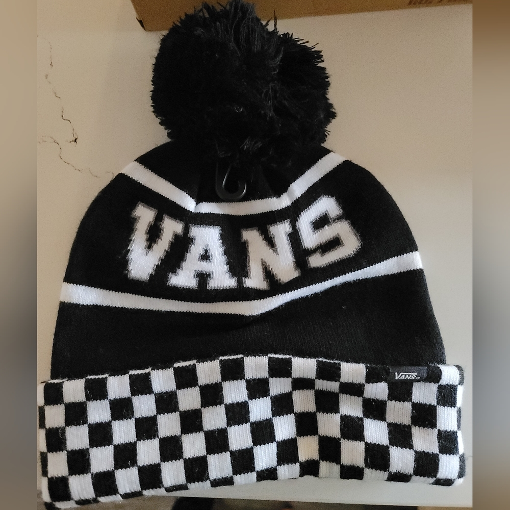New Vans Hat with PomPom